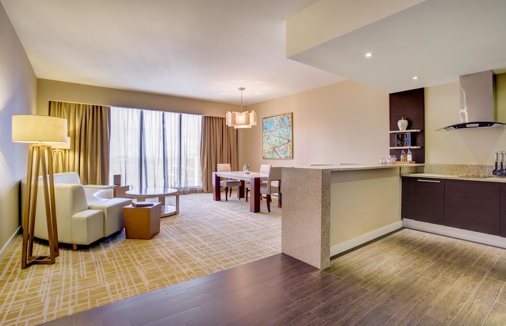 Waldorf Astoria Panama 60/85