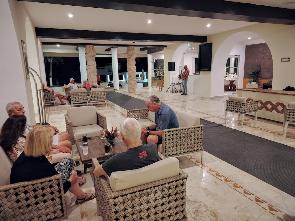 Sunset Fishermen Beach Resort All Inclusive 37/50