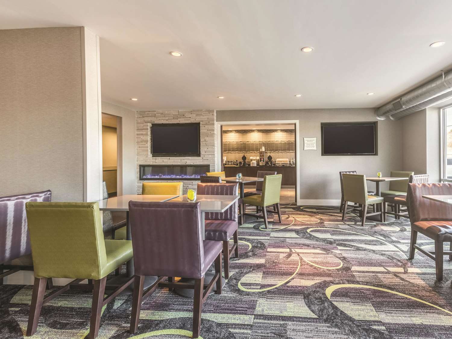 La Quinta Inn & Suites by Wyndham Atlanta Midtown - Buckhead 12/17