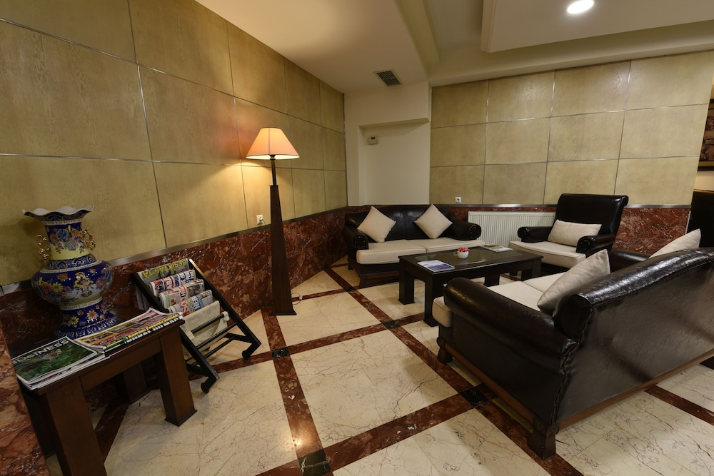 Asal Hotel 26/39