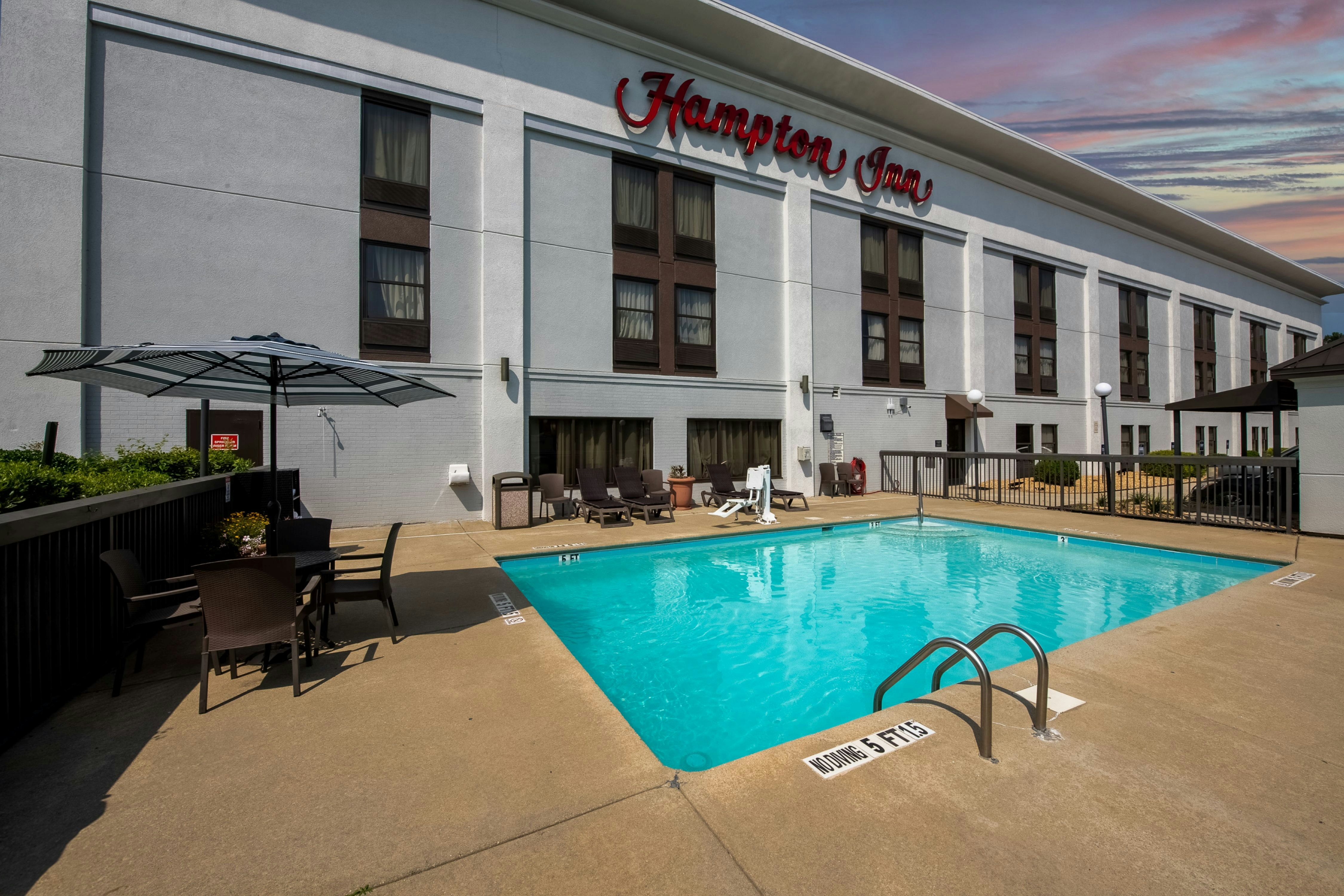 Hampton Inn Raleighclayton I40 2/61