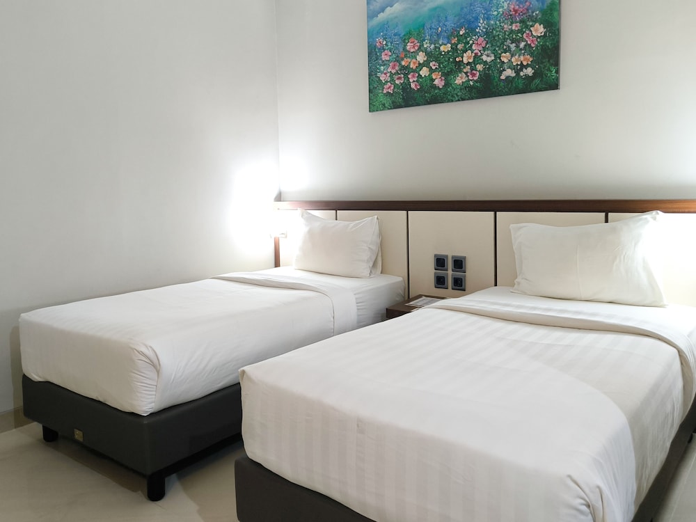 Rylich Panorama Hotel 9/16