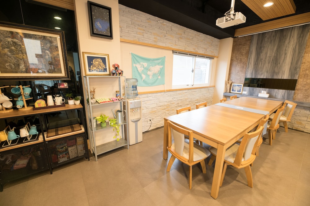 Penghu-Banff B&B 25/32