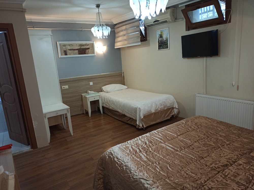Arven Boutique Hotel 11/69