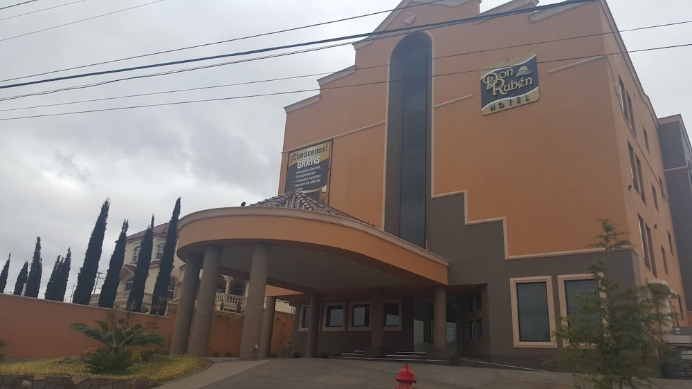 Don Ruben Hotel 1/43