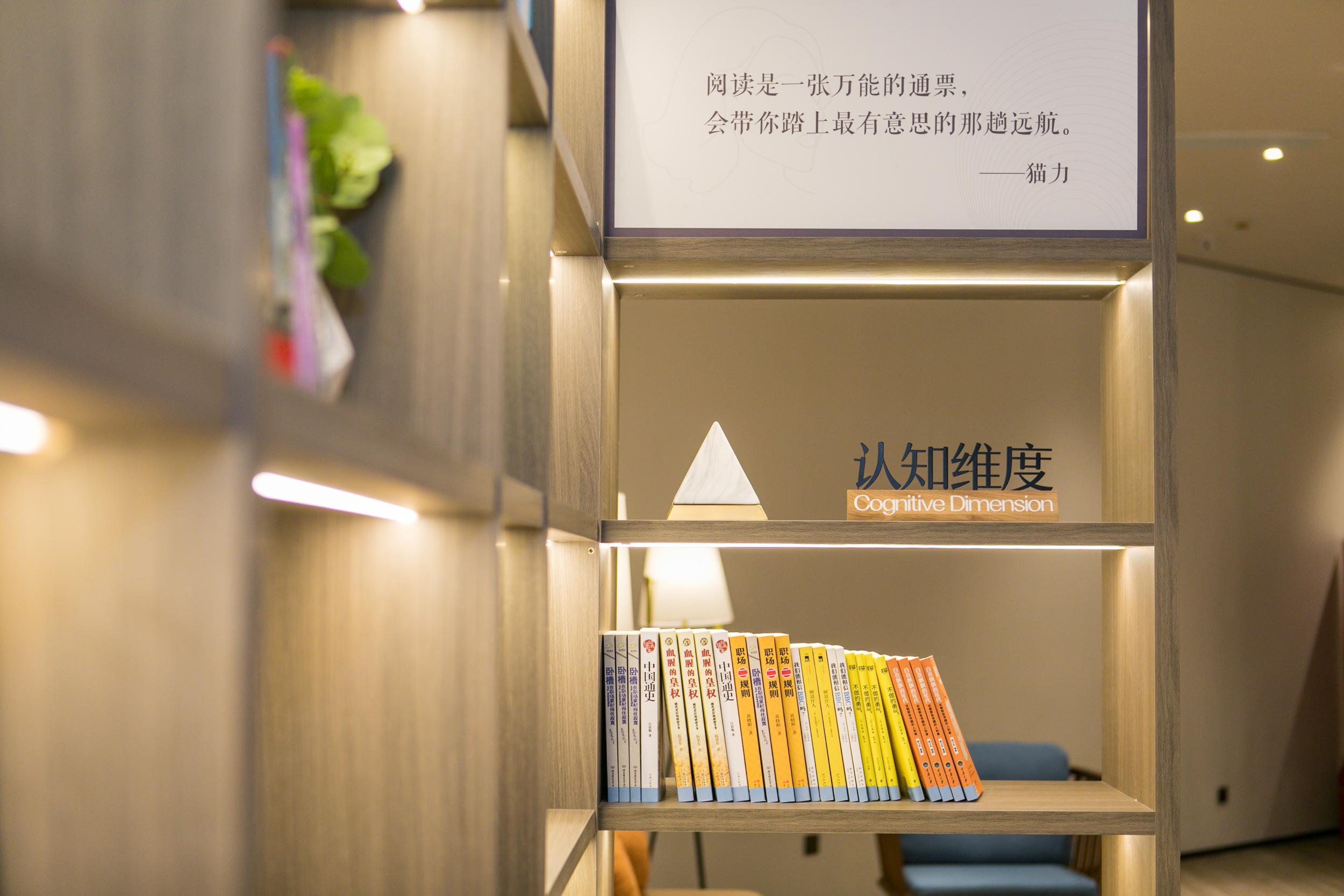 Hanting Hotel (Taizhou Jiaojiang Baolongcheng) 12/24
