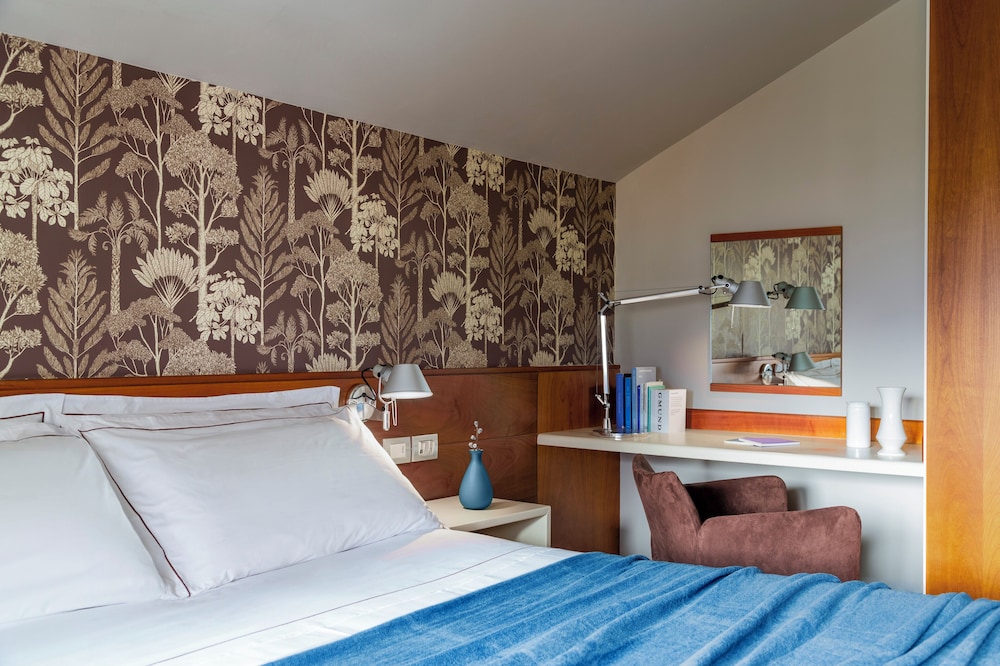 Hotel Tremoggia 9/69
