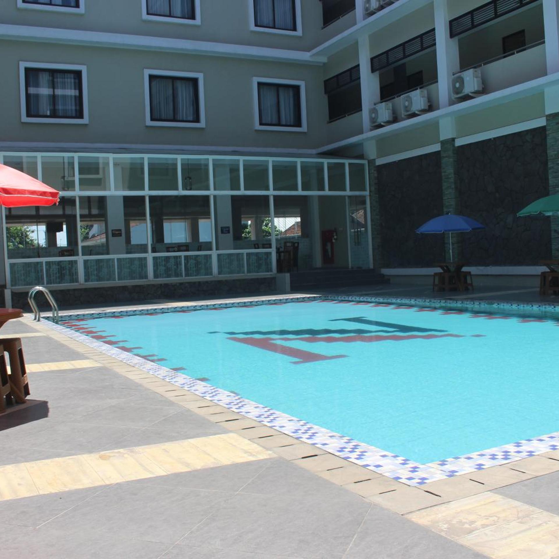 Hotel Nalendra Plaza 43/50