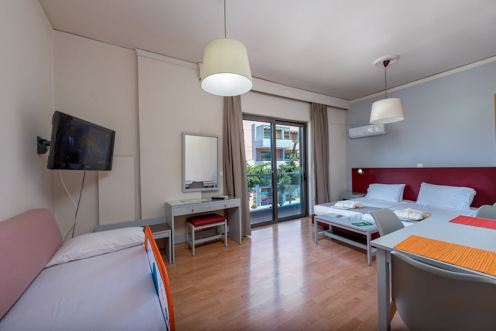 7 Palms Hotel Apartments 14/49