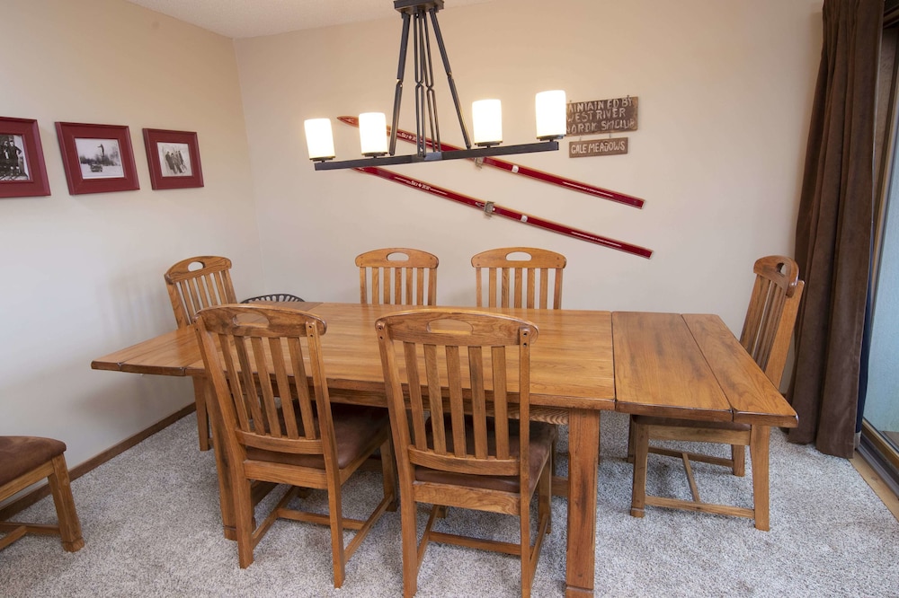 Okemo Mountain Lodging 37/42