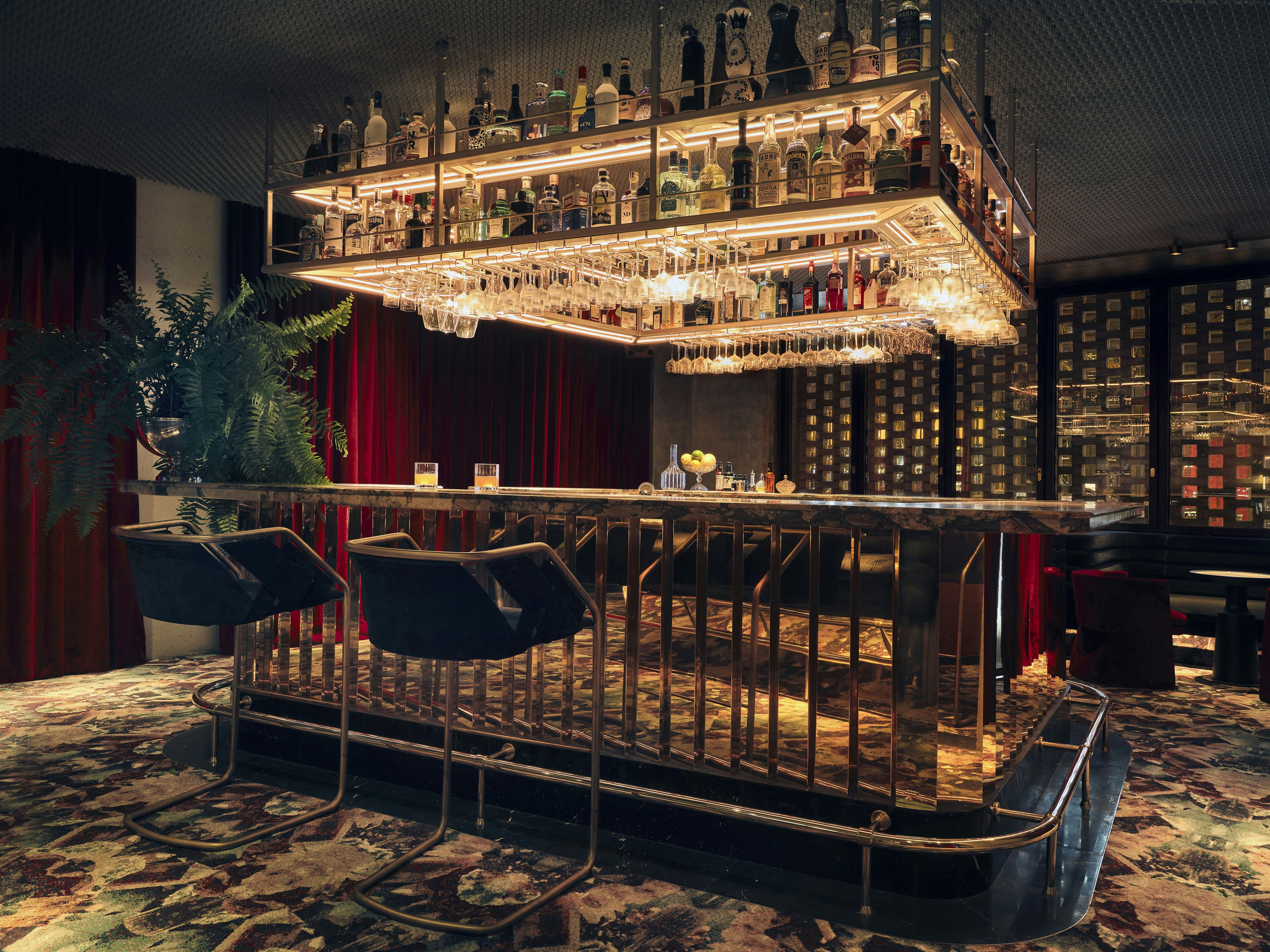 Hotel Le Bus Palladium in PARIS