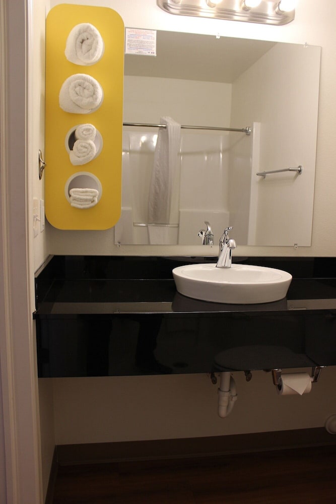 Motel6 Rexburg, ID 25/26