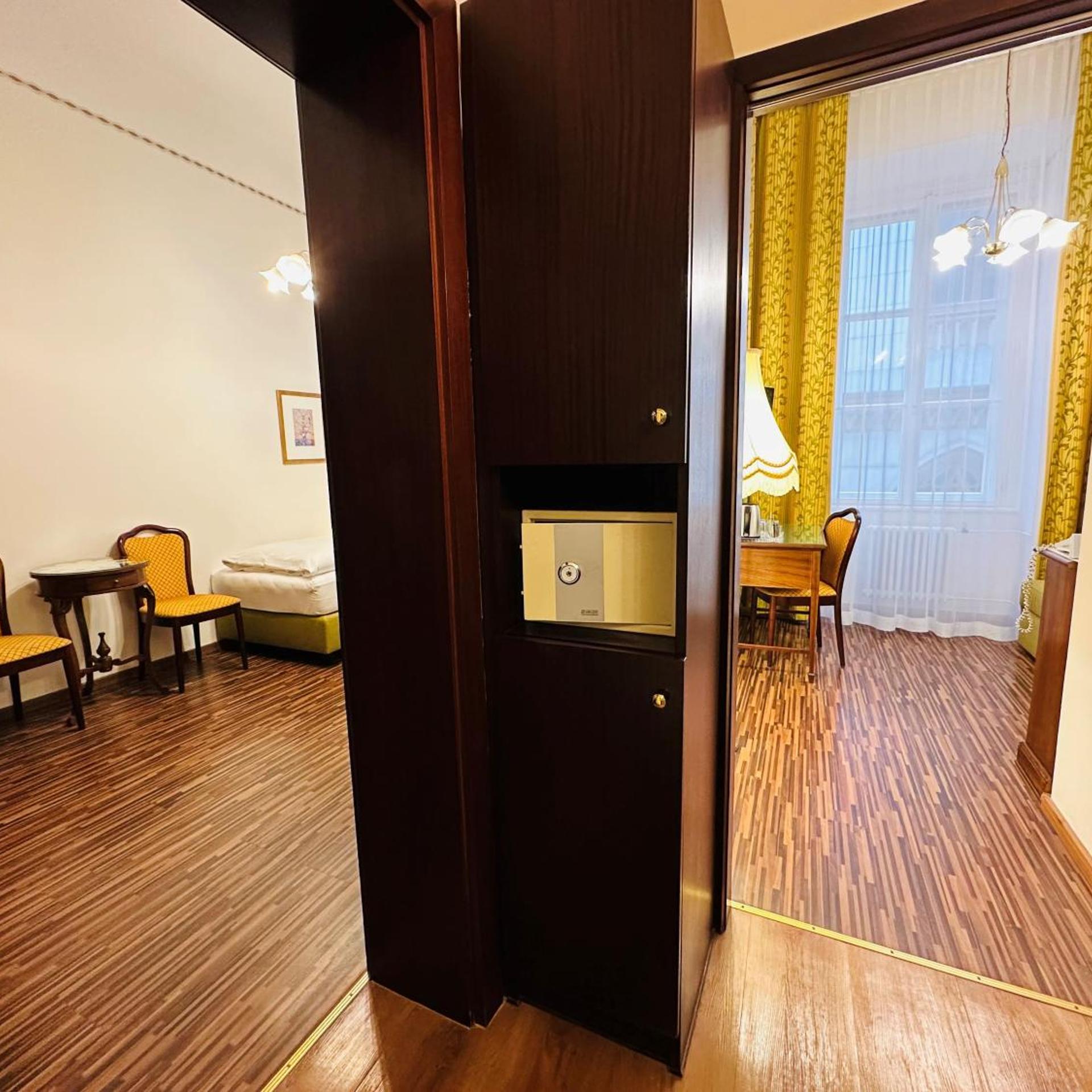 Hotel Austria Wien 6/50