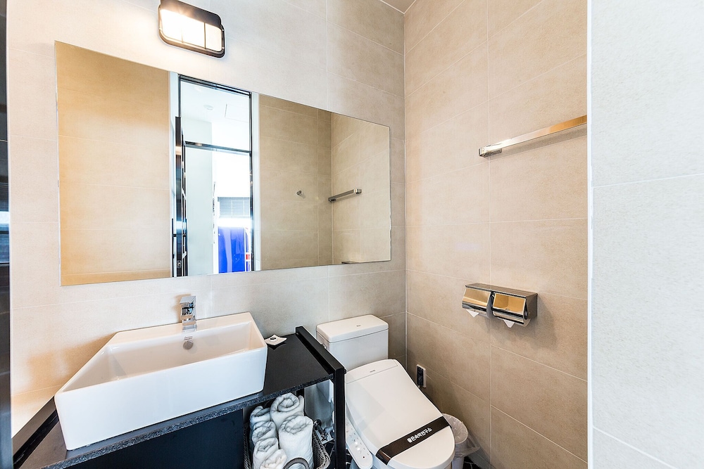 Avenue, King Bed, Ocean View، H Avenue 7/7