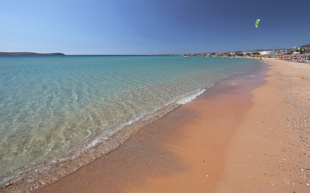 Blue Waves Suites & Apartments - To Kyma 43/49
