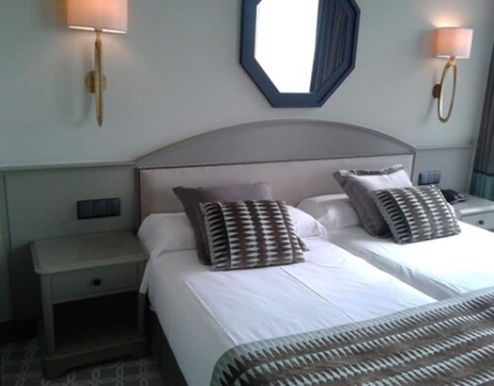 Hotel Bahia 28/76