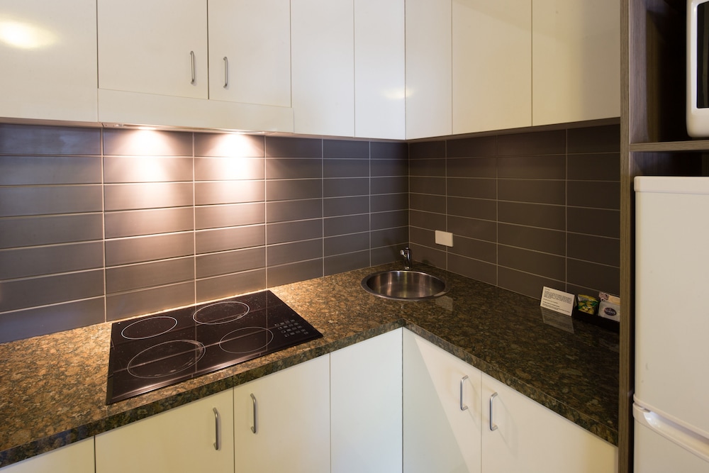 2 BEDROOMS, APARTMENT