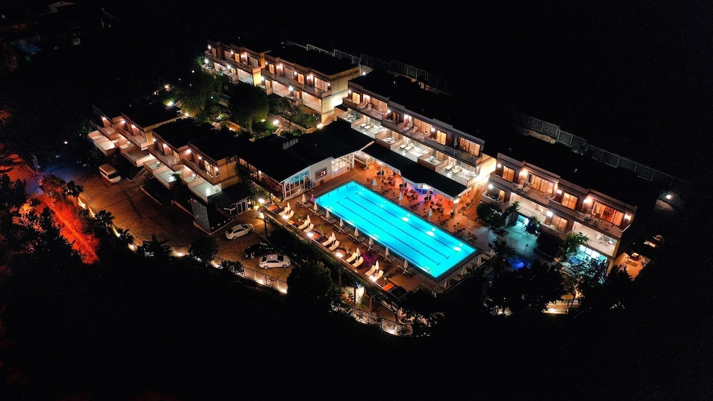 Happy Kalkan 4/71