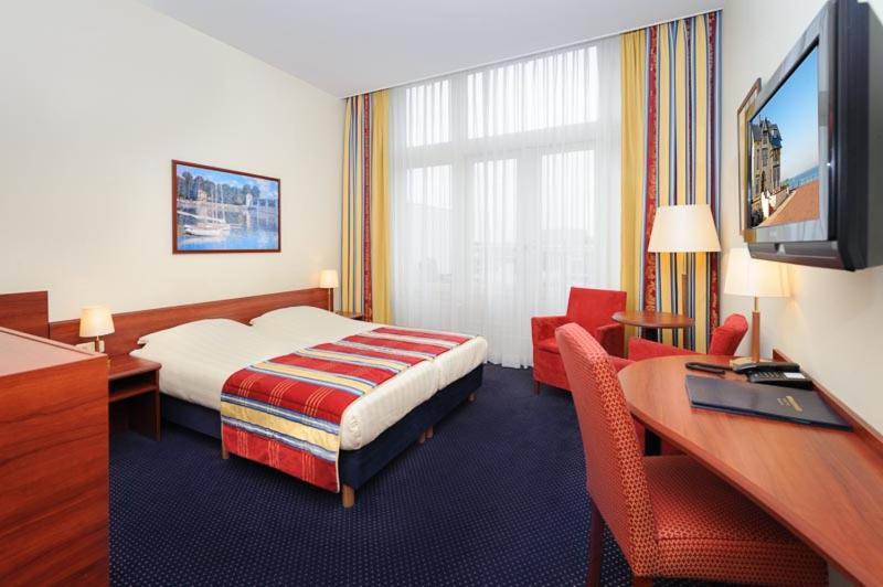 Boulevard Hotel Scheveningen 6/50