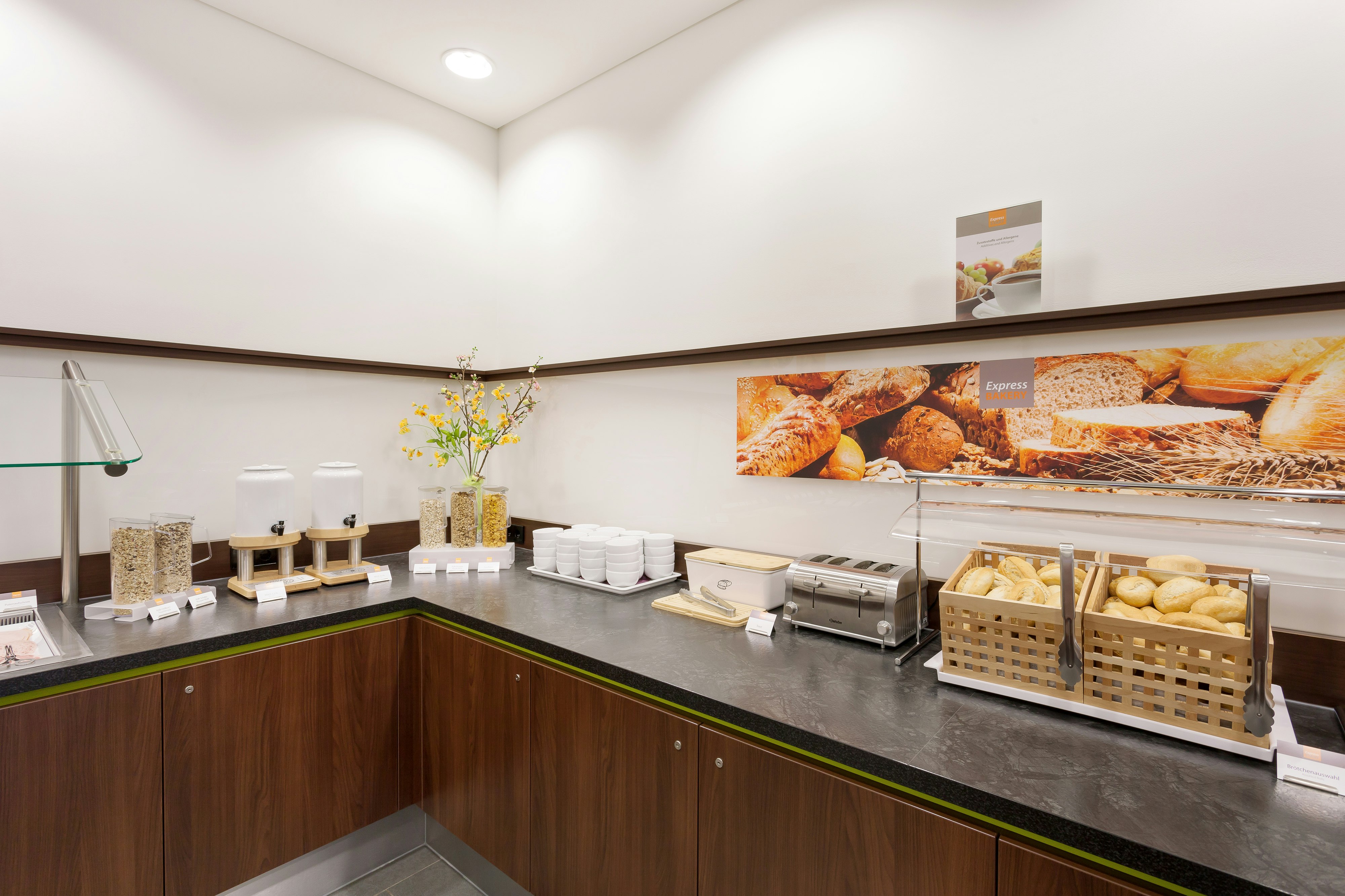 Holiday Inn Express Augsburg 6/18