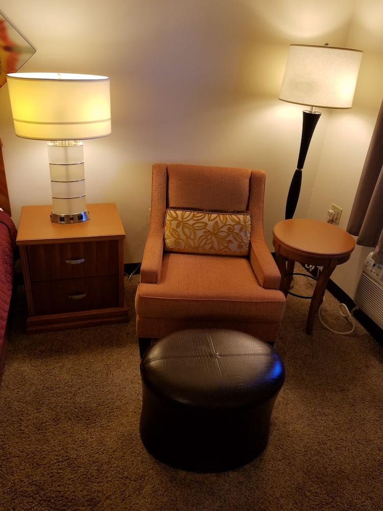 West Plains Motel 40/56