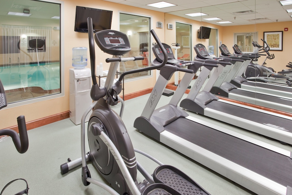 Holiday Inn Express Hotel And Suites Fredericksburg 22/44