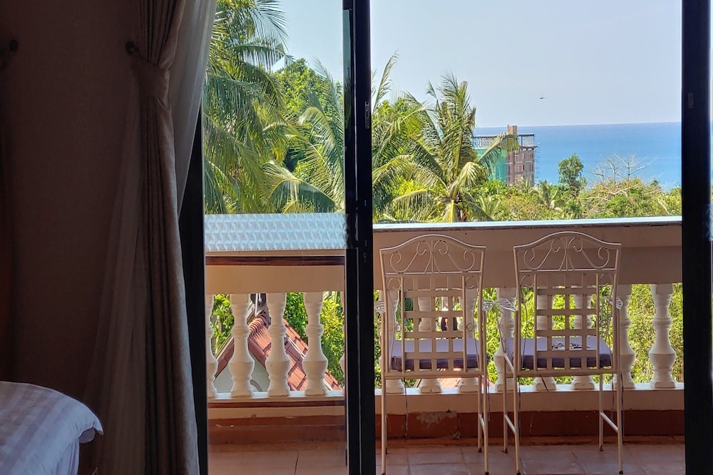Hong Bin Bungalow 43/50
