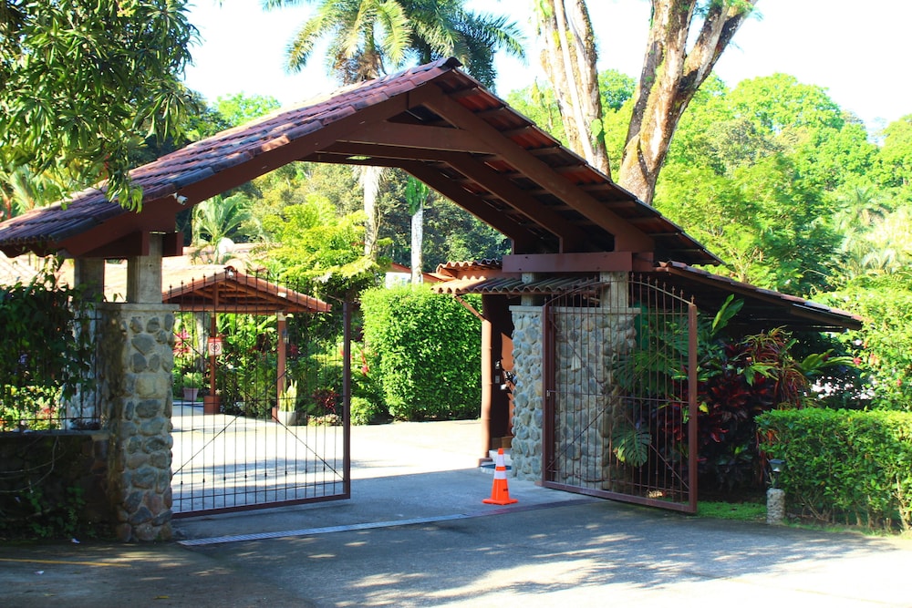 Rancho Casa Grande 66/76