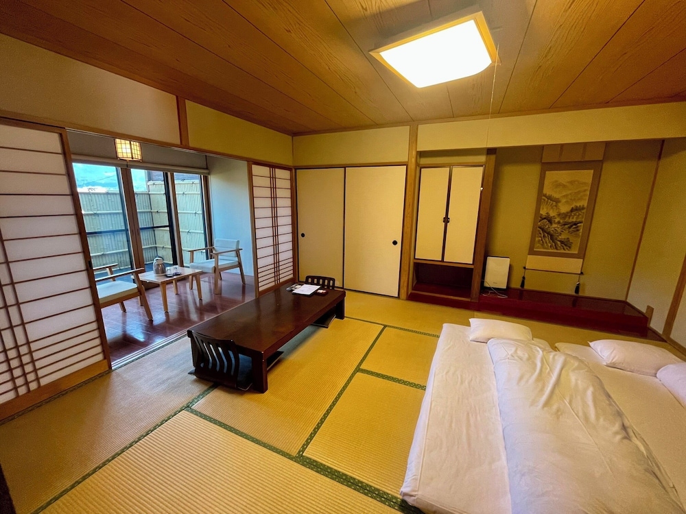 Ryokan Yamanami 12/38