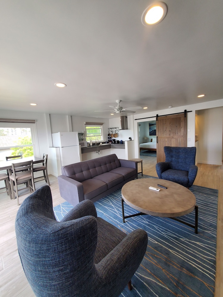 Sea Horse Resort 53/75