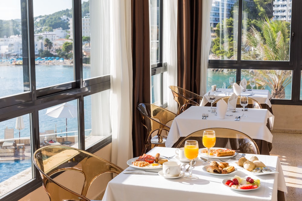 Palladium Hotel Cala Llonga - Adults Only 61/79
