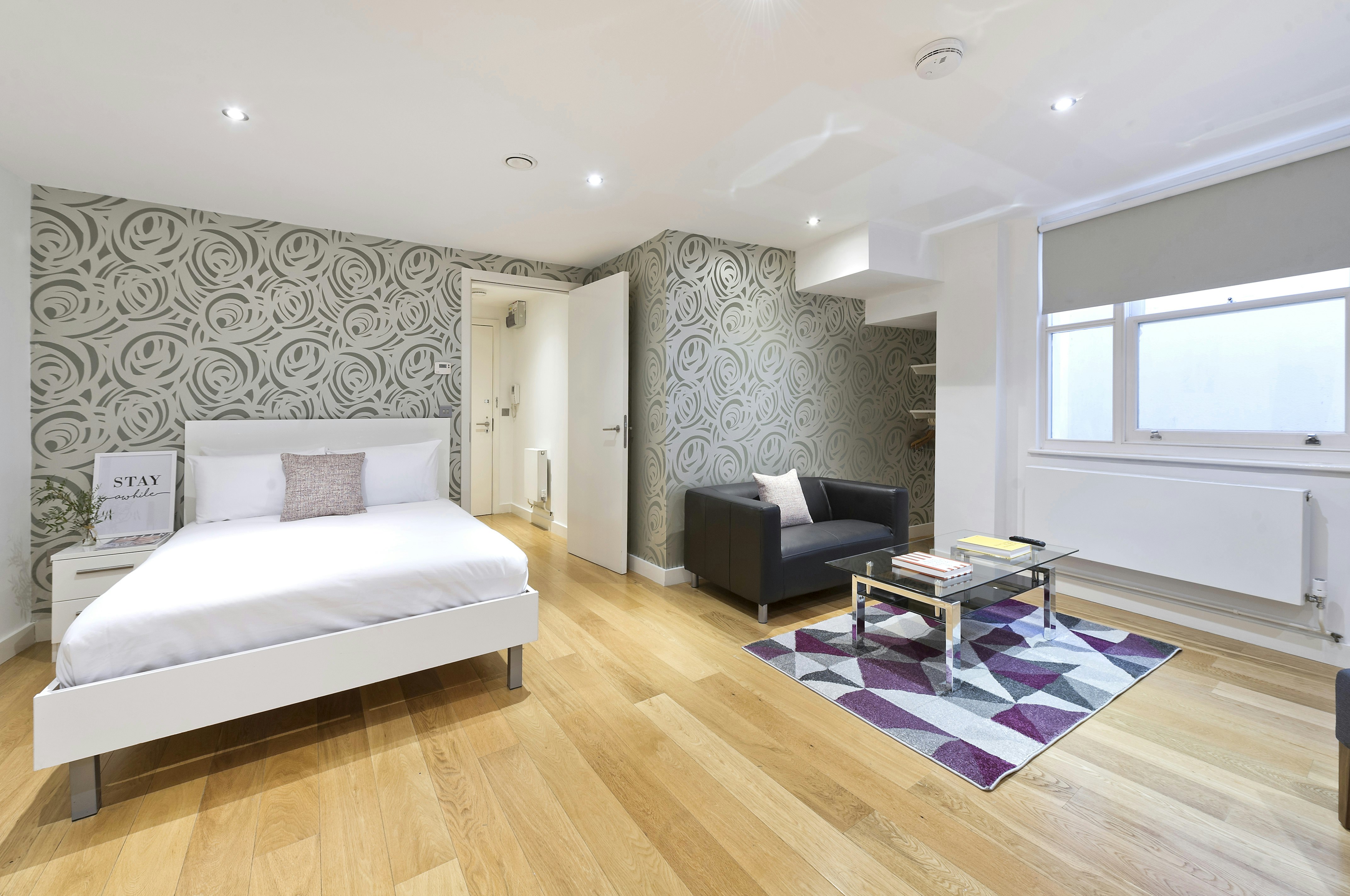 Red Lion Court by City2Stay 10/41