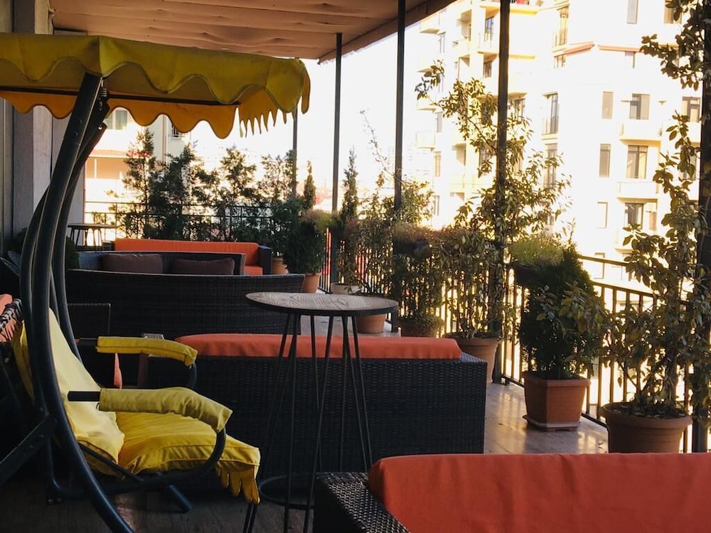 Gallery Art Hotel 34/41
