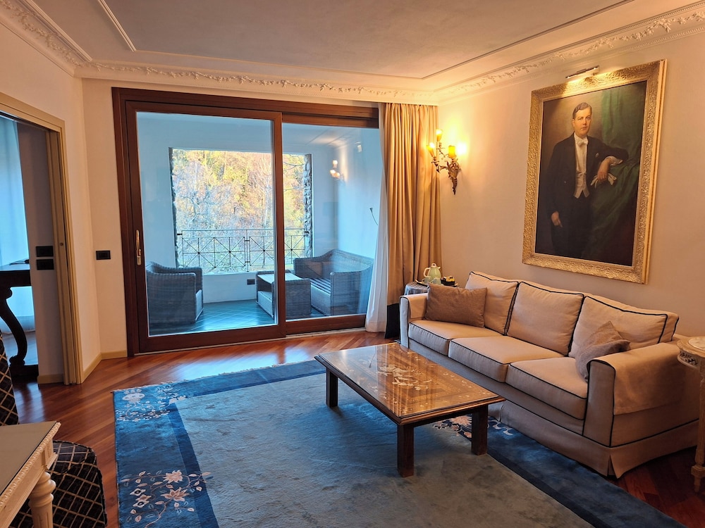 RELAIS DU SILENCE ALBERGO RELAIS I DUE ROCCOLI 27/50