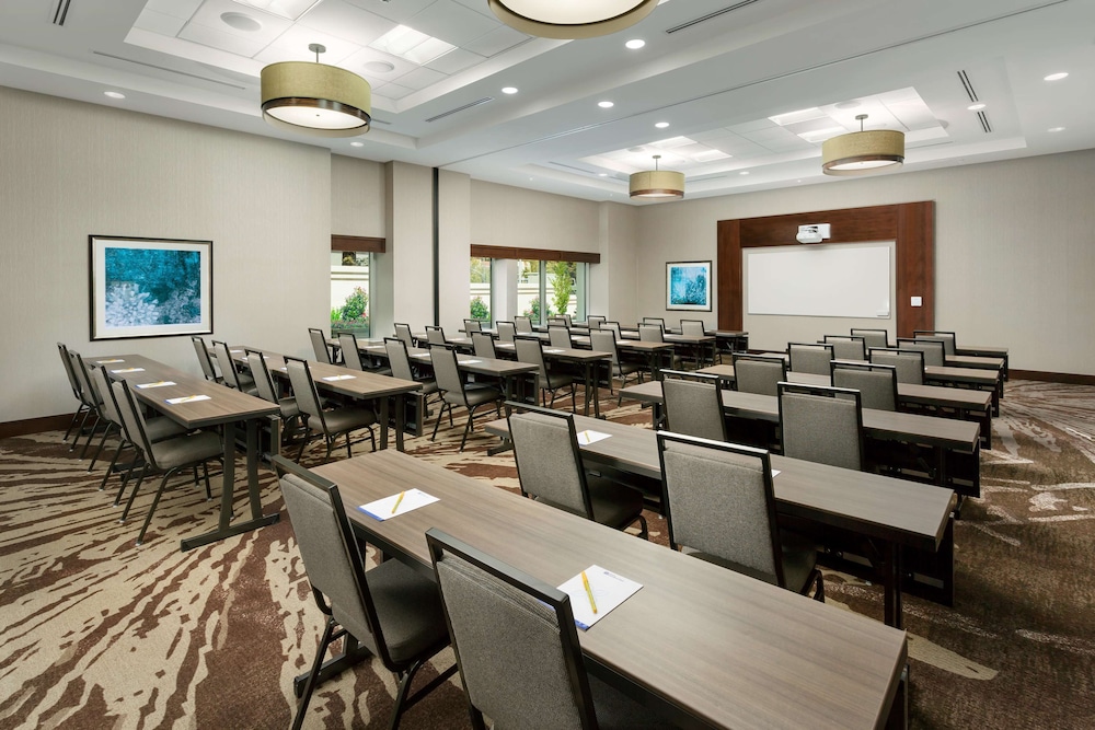 Hilton Garden Inn Palo Alto 57/78