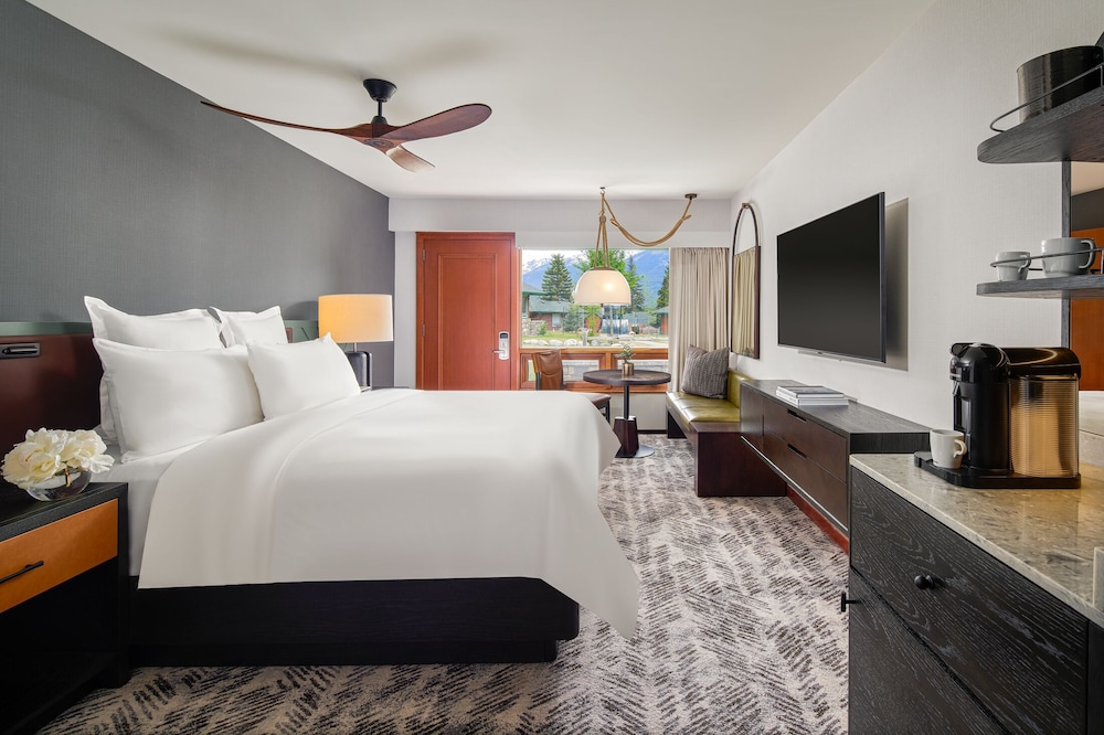 Fairmont, 2 Queen Beds