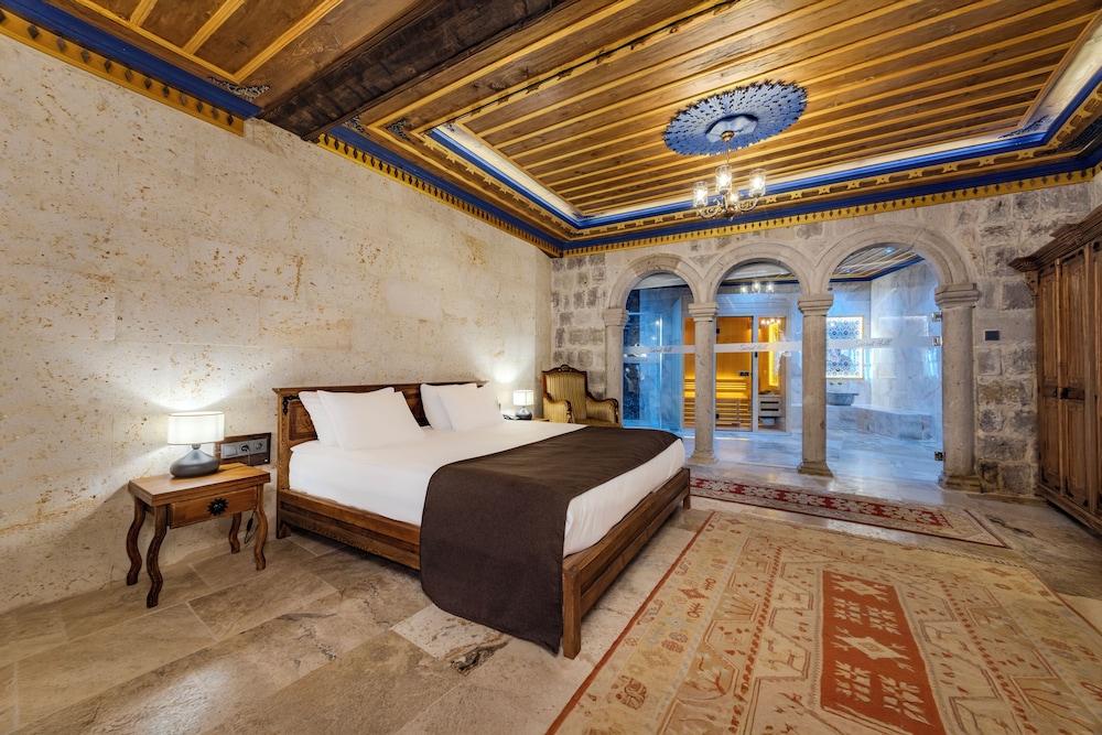 Cappadocia Secret Hill Cave Suites 20/47
