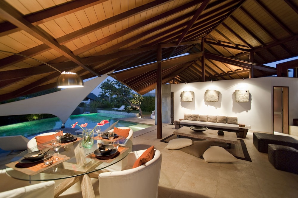 The Layar - Designer Villas & Spa 38/50