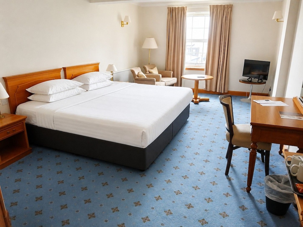 North West Castle Hotel 11/50
