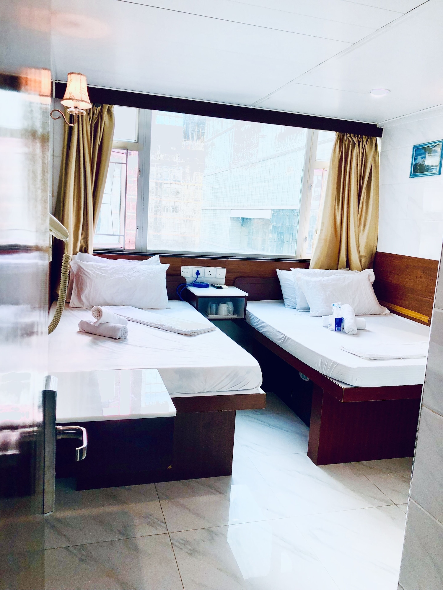 2 BEDROOMS, DELUXE, TRIPLE, 1 DOUBLE AND 1 SINGLE BED