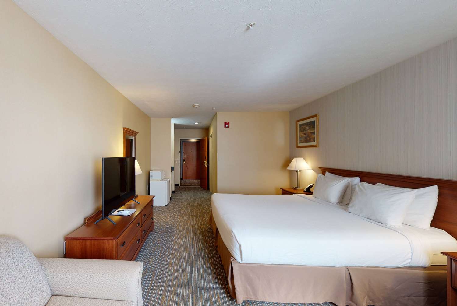 Ramada by Wyndham Strasburg 6/24