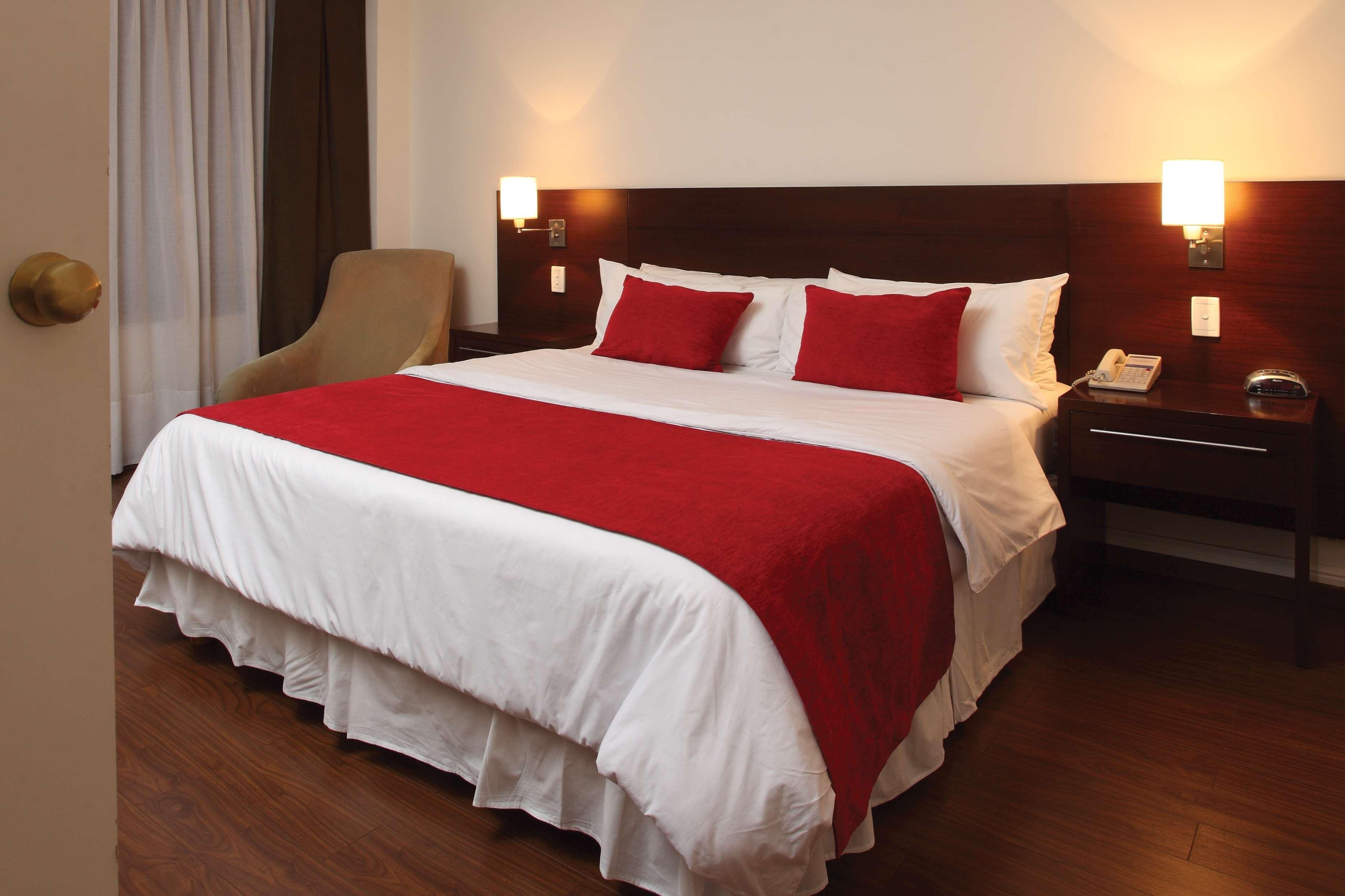 Room, Queen Bed