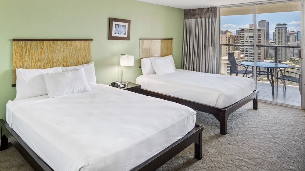 Skyline Island Colony Hotel 12/49