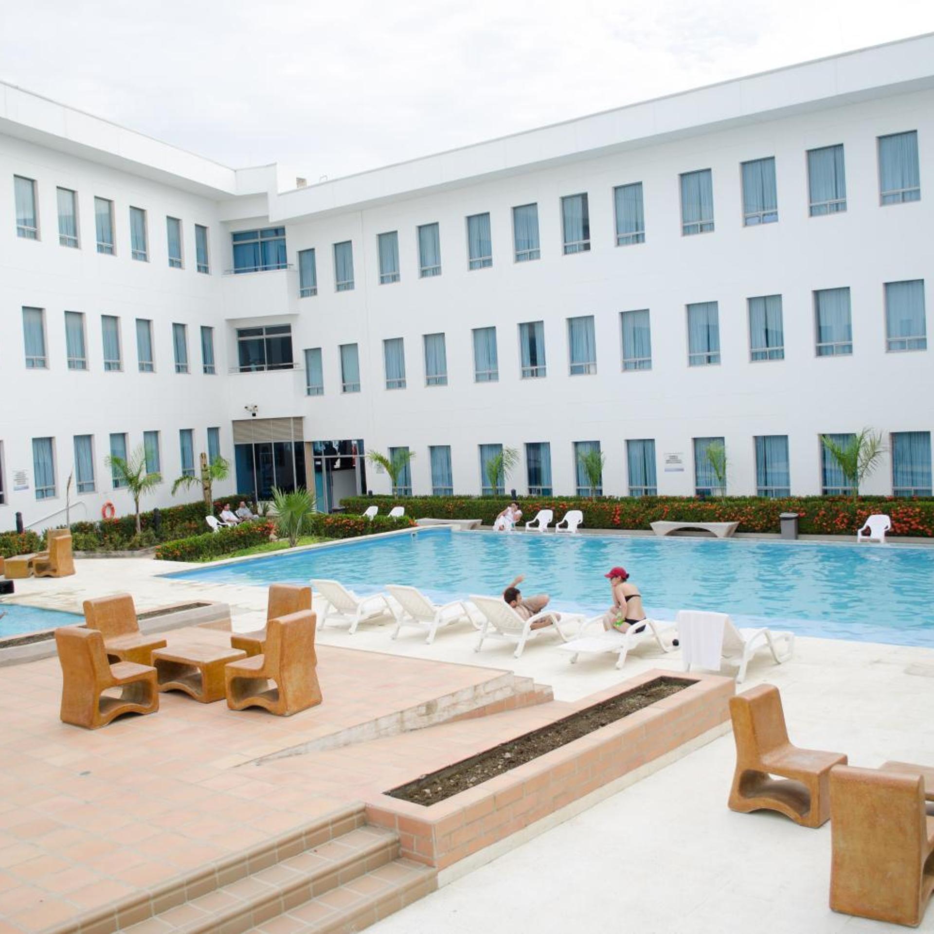 Hotel Las Olas Mamonal 28/30