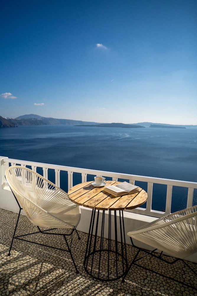 Delfini Villas 18/36