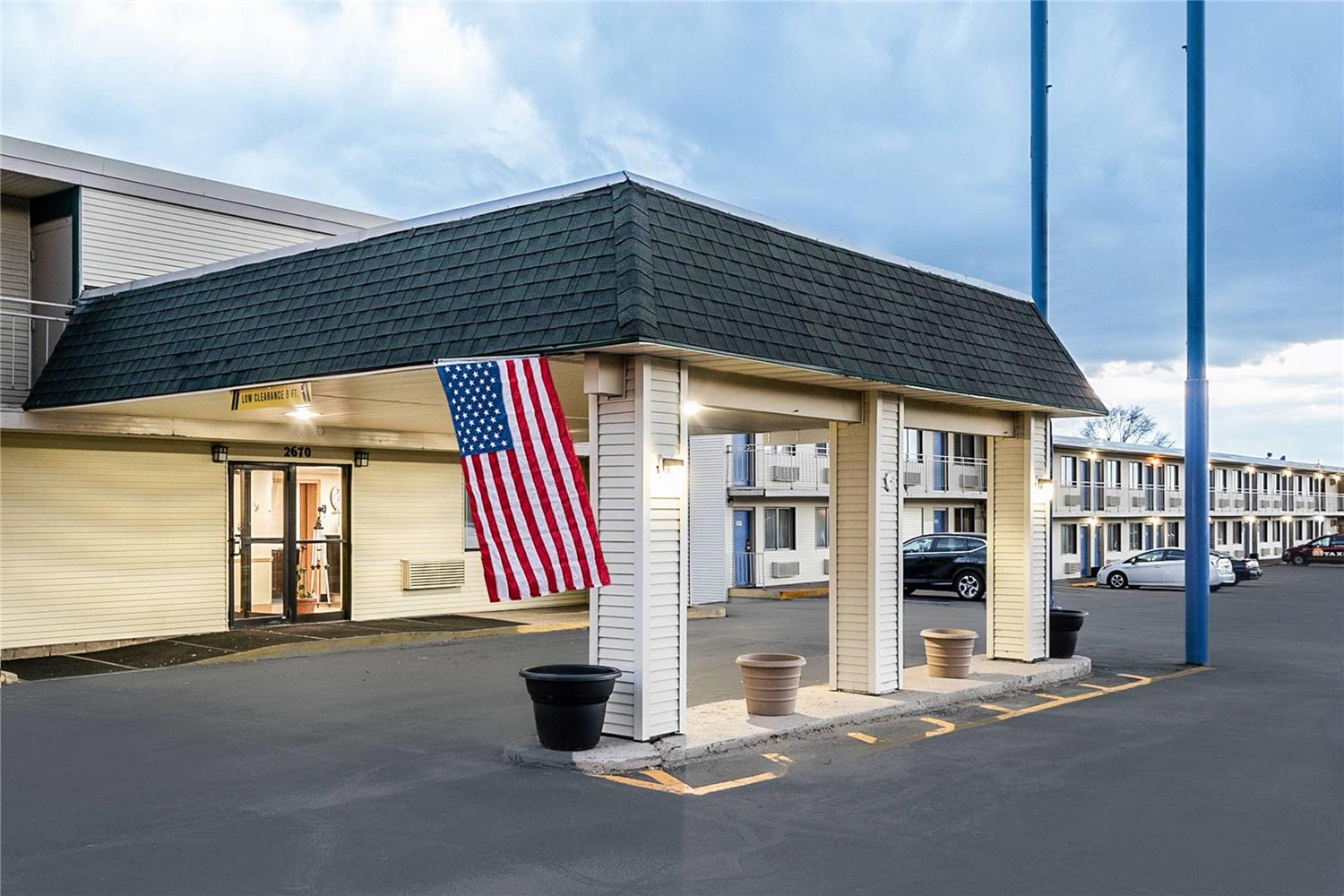 Rodeway Inn Dubuque IA 24/31
