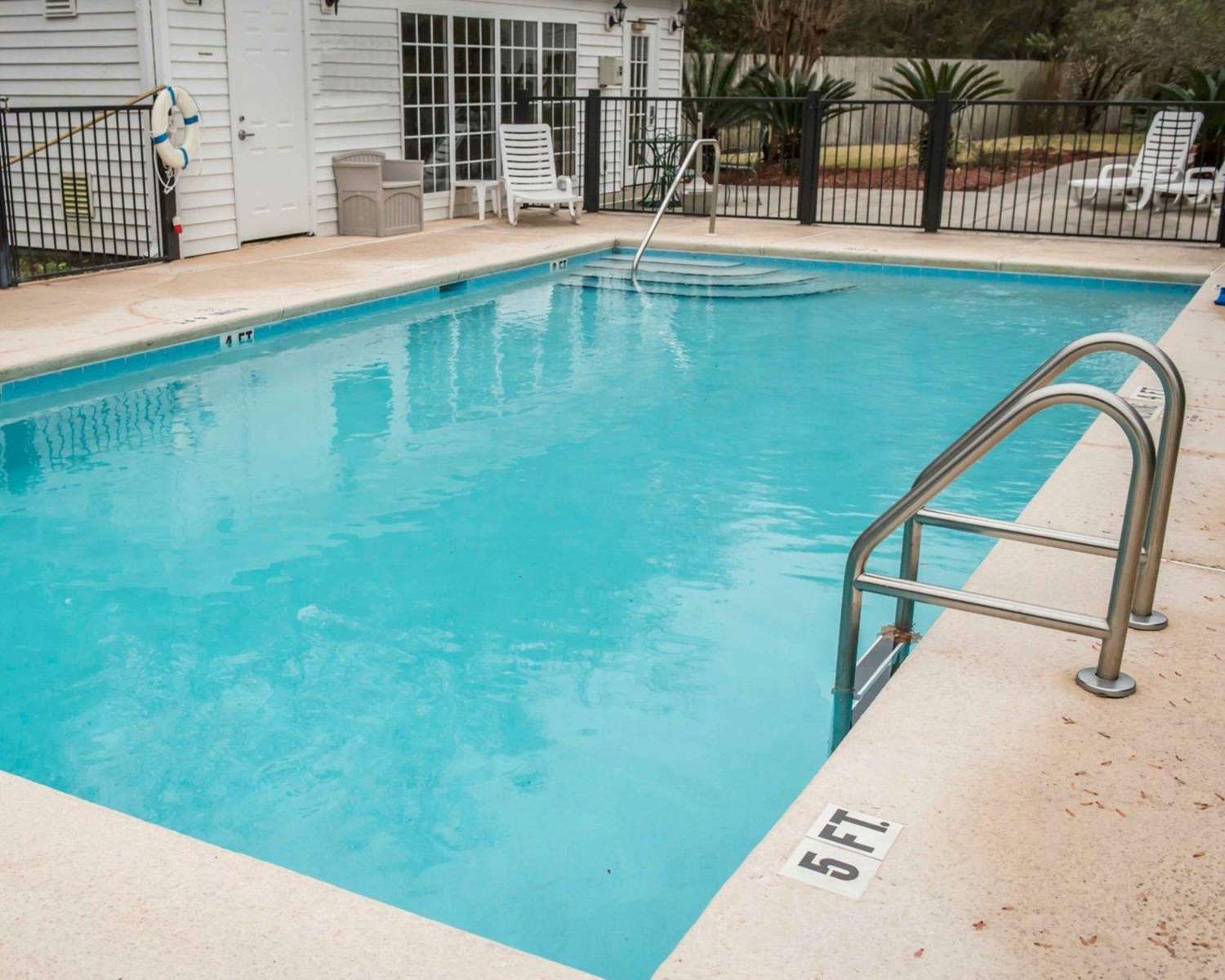 Quality Inn Lake City 21/29
