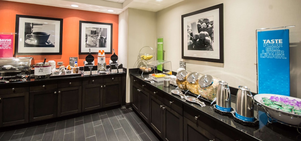 Hampton Inn & Suites Orlando At SeaWorld 44/59