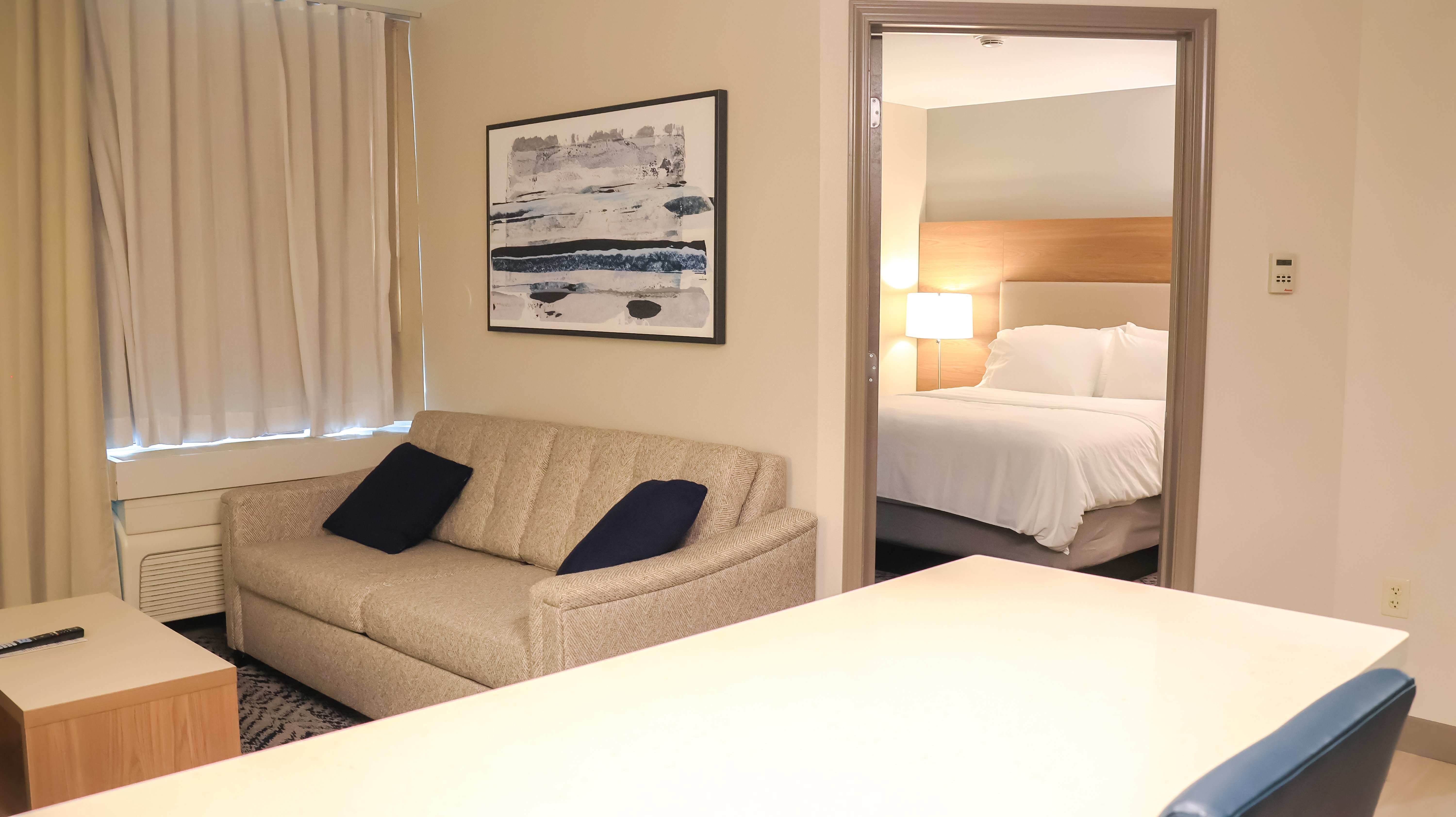 Candlewood Suites Peoria At Grand Prairie 19/50