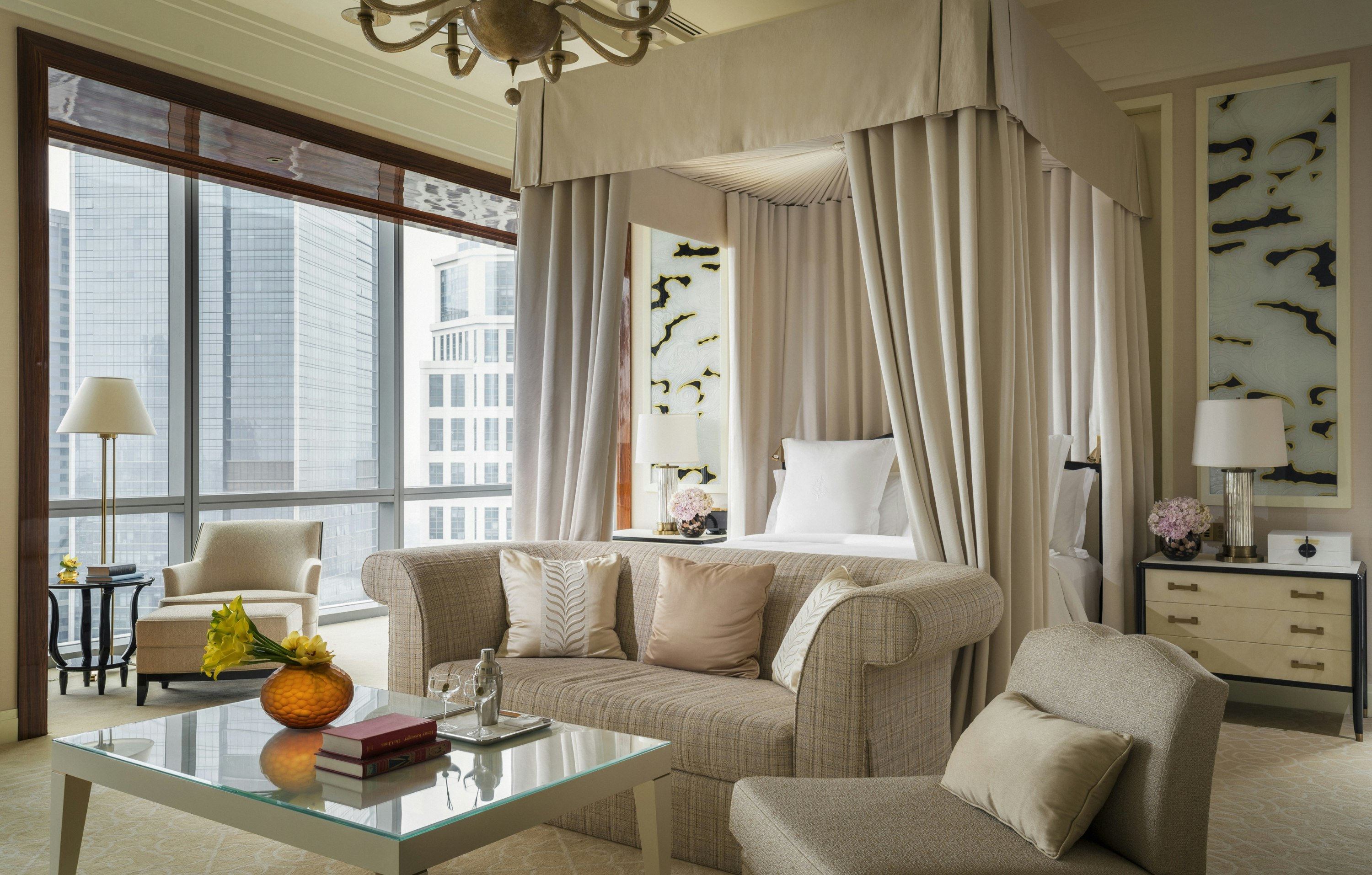 FOUR SEASONS HOTEL TIANJIN 45/84